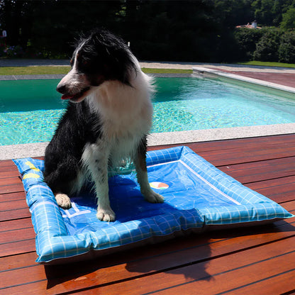 Tapete refrescante com padrão de piscina para cães